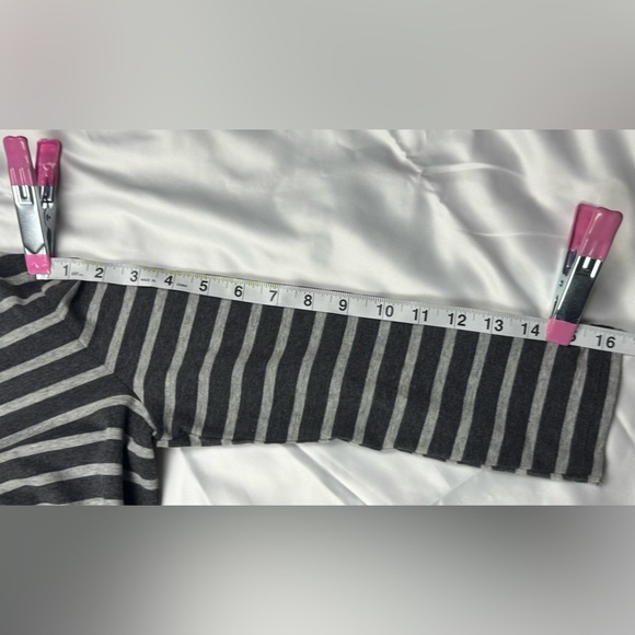 Michael Kors Dark & Light Grey Striped Quarter Sleeve Shirt SM - Silver Zippers - Picture 14 of 16